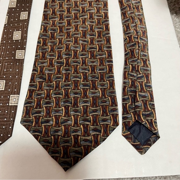 Lot Of 4 Silk Ties Geometric Abstract Patterns - Picture 2 of 9